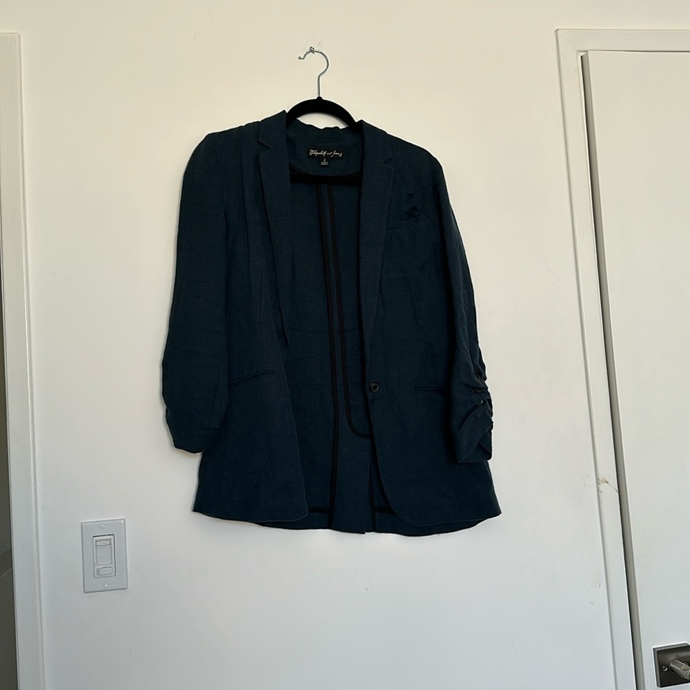 Elizabeth and James blazer size 2
